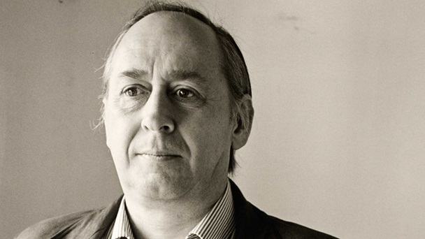 La sonrisa: un cuento de J. G. Ballard - Eterna Cadencia