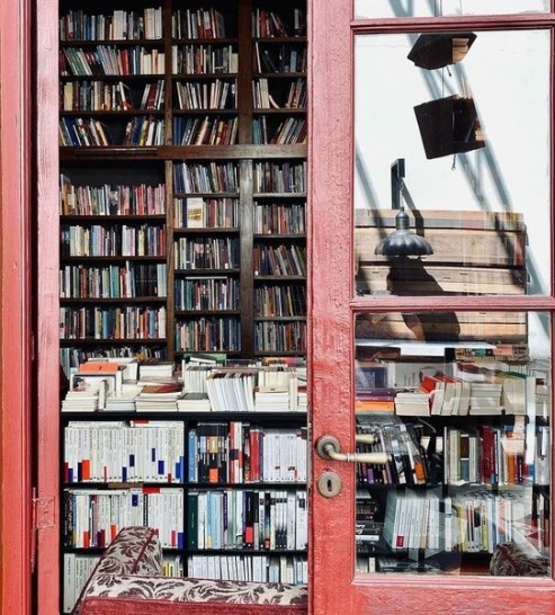 Libros baratos para tiempos flacos - Eterna Cadencia